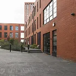 Modern Apt-Contractors Families-Superstore Nearby